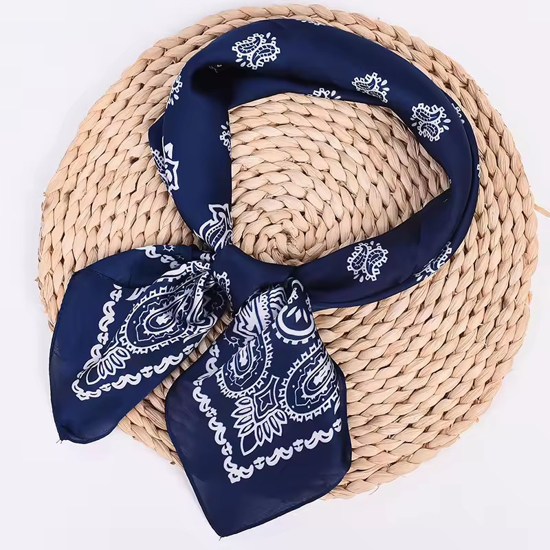 Ascot Neck Scarf - 70 * 70cm Women's Silk Square