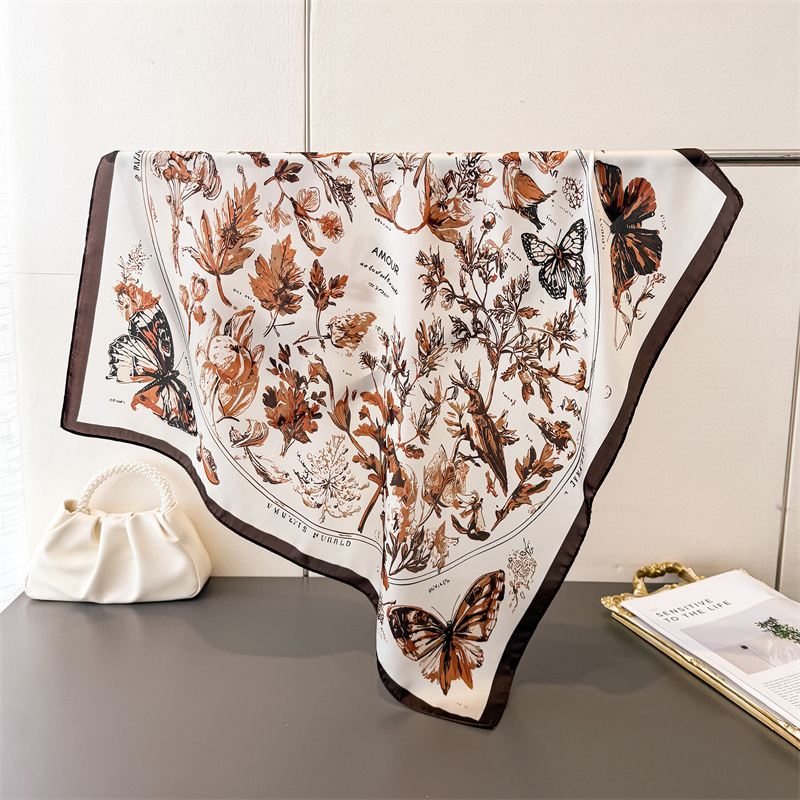 Vintage Butterfly Sketch Squar – Ascot Neck Scarf recenzja i cena