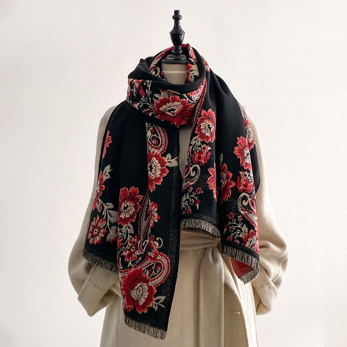 2025 Winter Luxury Imitation C – Woven Scarf Blanket recenzja i cena